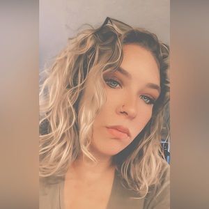 Meet your Posher, Sheena